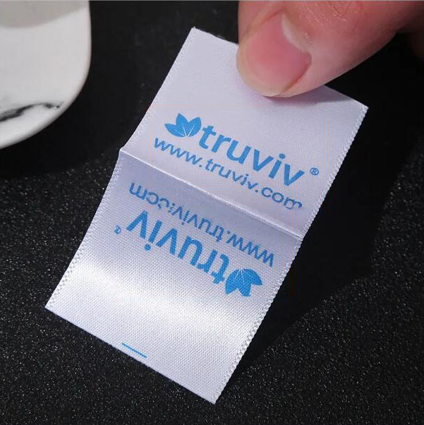 Napa Label Cuci ing saben klambi?